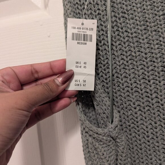 Abercrombie and Fitch Sweater Tank - Picture 4 of 5